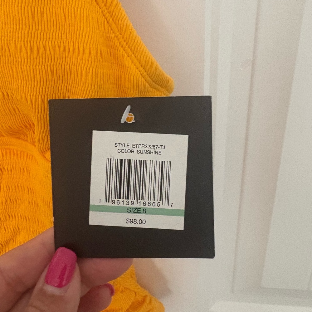 Bathing suit- NWT Ellen Tracy- size 8 - Picture 2 of 4